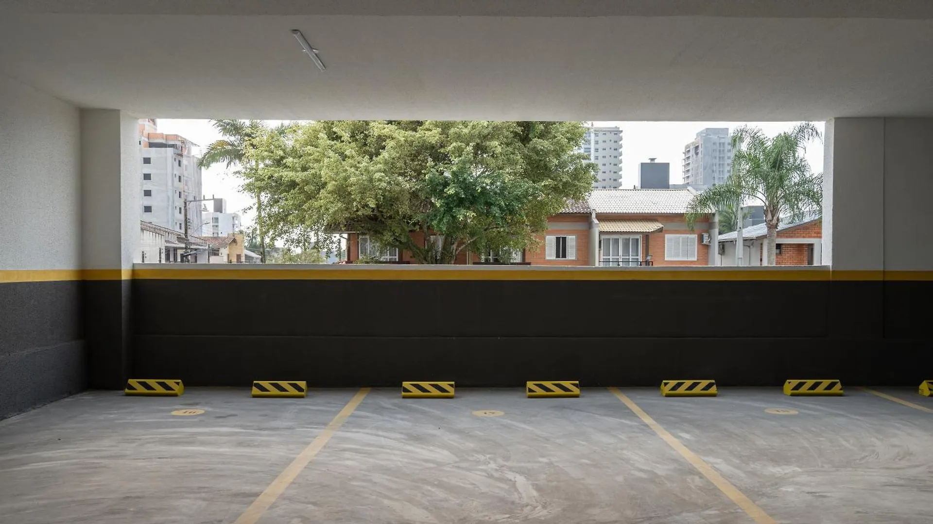 דירה Piçarras Aptos Com 2 Quartos Piscina Churrasqueira Wi-Fi Ar Condicionado Vaga De Garagem A 500M Praia Ideal Para Familias Ou Amigos Reserve Agora